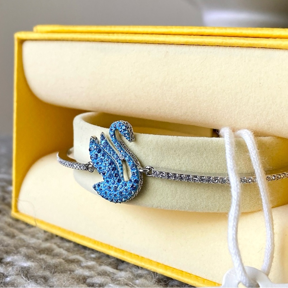 Swarovski Blue Swan Bolo Bangle Bracelet - Picture 10 of 11